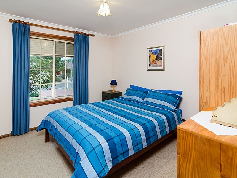 4 Ware Close, Mount Barker SA 5251