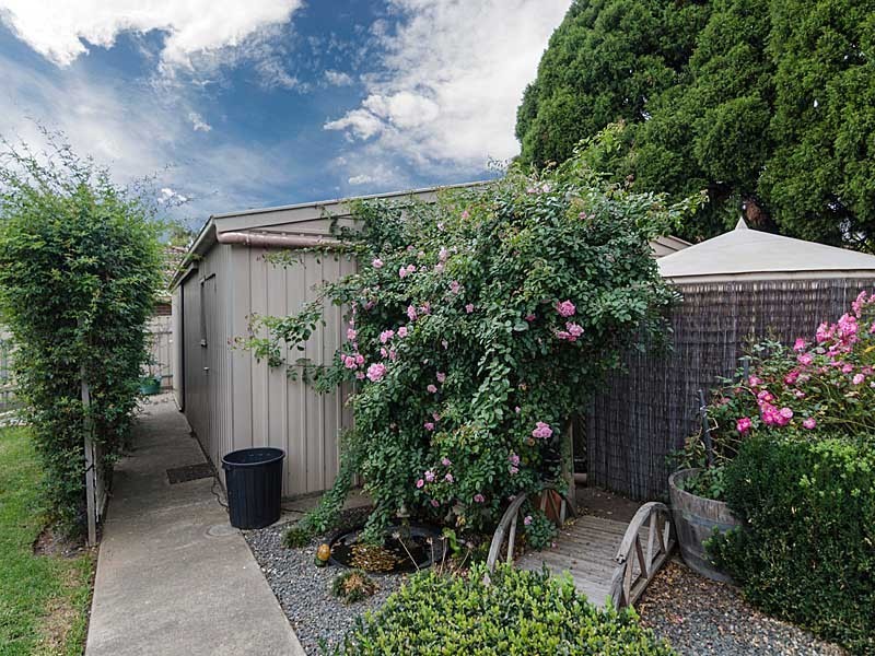 4 Ware Close, Mount Barker SA 5251