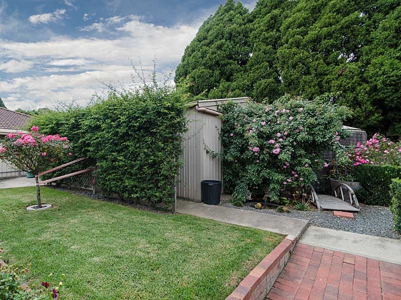 4 Ware Close, Mount Barker SA 5251
