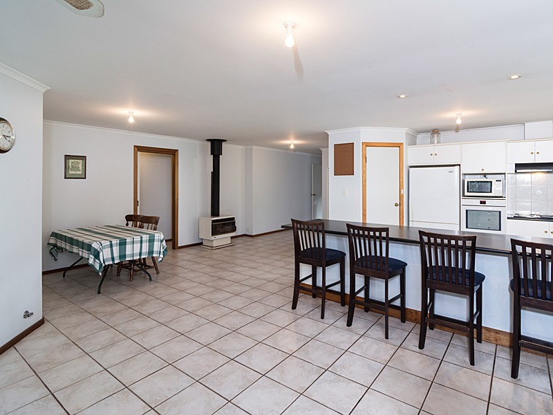 2335 Mount Barker Road, Totness SA 5250