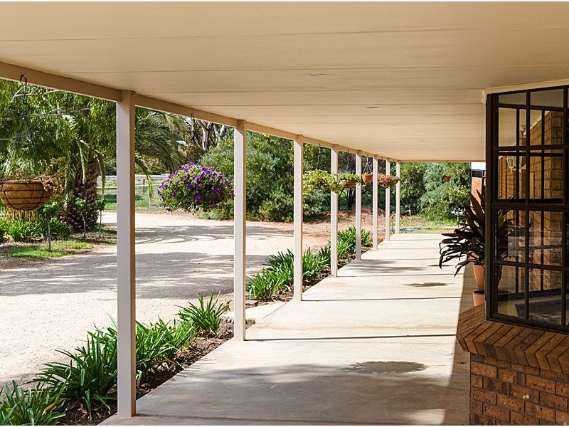 2 Steele Road, Callington SA 5254