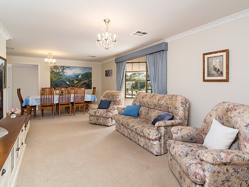 2 Steele Road, Callington SA 5254