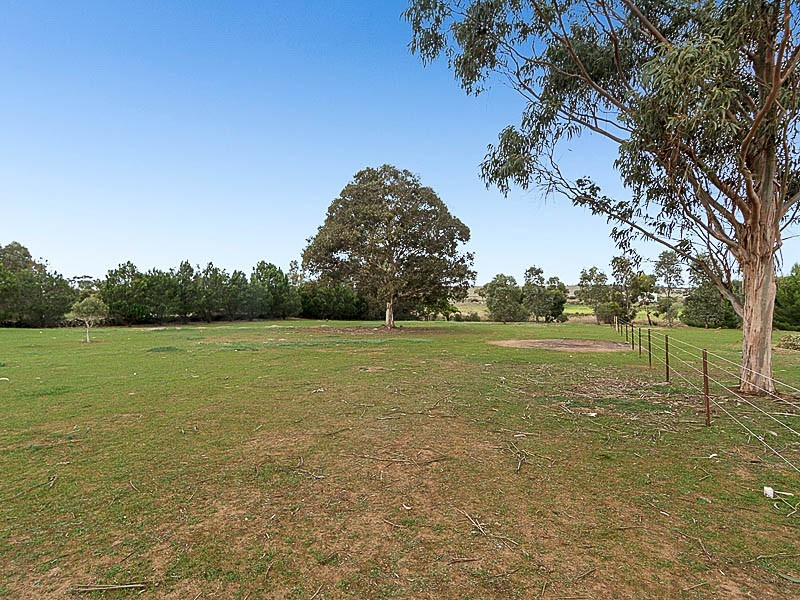 48 Rodwell Road, Woodchester SA 5255