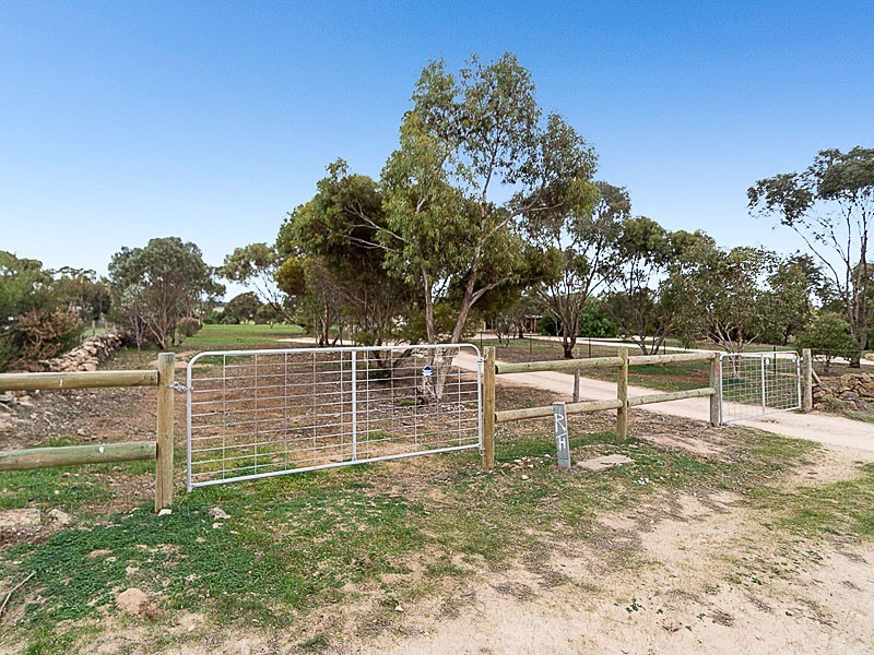 48 Rodwell Road, Woodchester SA 5255