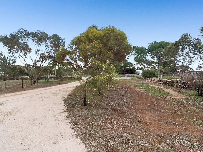 48 Rodwell Road, Woodchester SA 5255