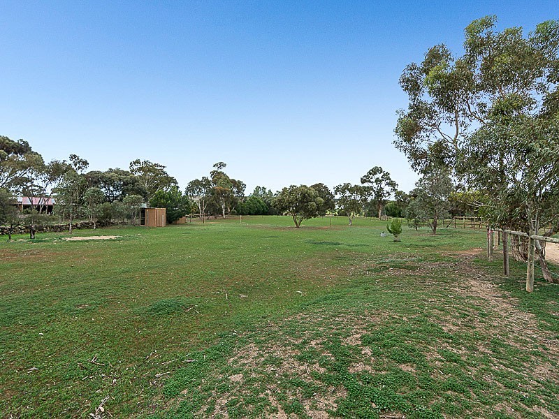 48 Rodwell Road, Woodchester SA 5255