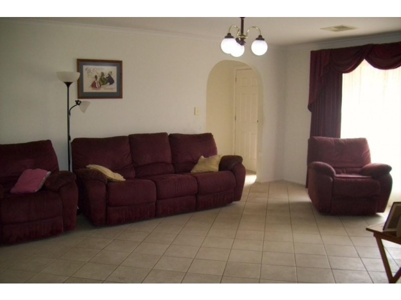 136 Burnbank Way, Mount Barker SA 5251