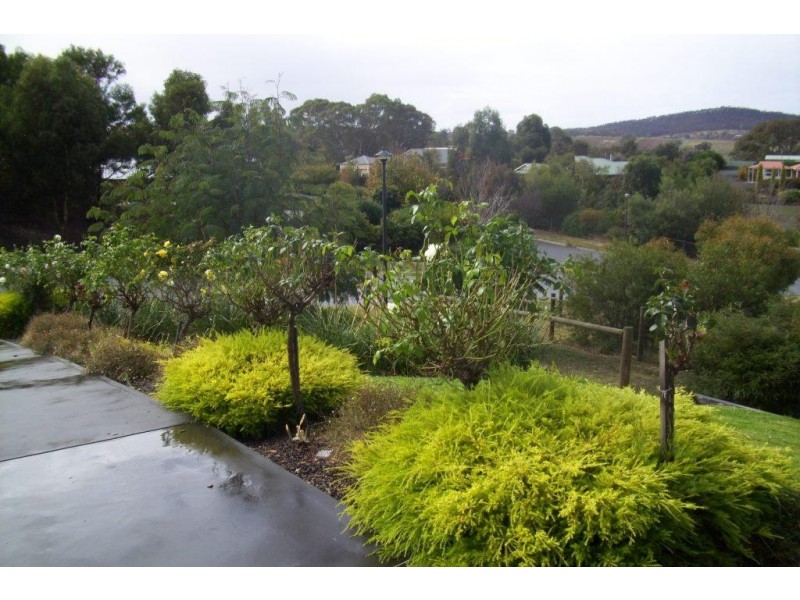 136 Burnbank Way, Mount Barker SA 5251