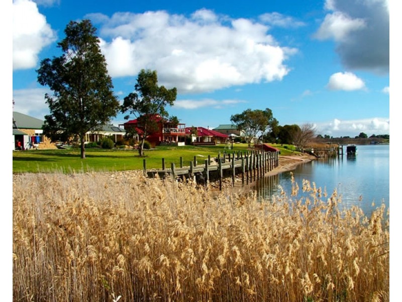 Lt 833 and 835 Riley Road, Wellington East SA 5259