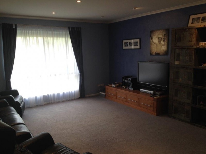 9 Memorial Drive, Mount Barker SA 5251