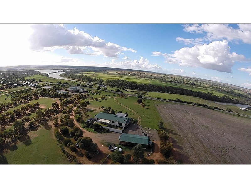 22 Zadow Road, Caloote SA 5254