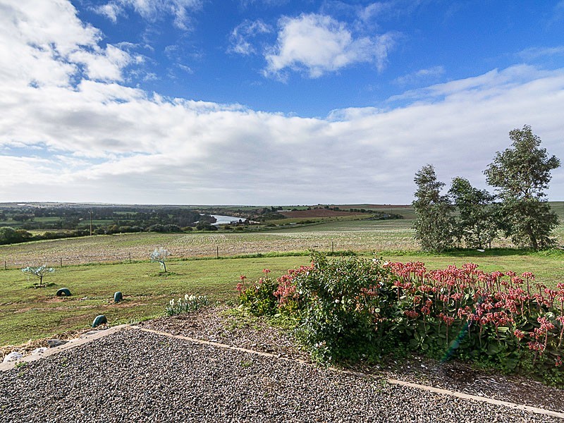 22 Zadow Road, Caloote SA 5254