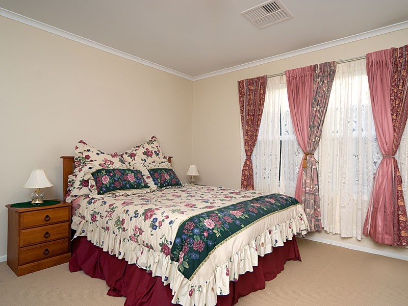 48 Barton Circuit, Mount Barker SA 5251