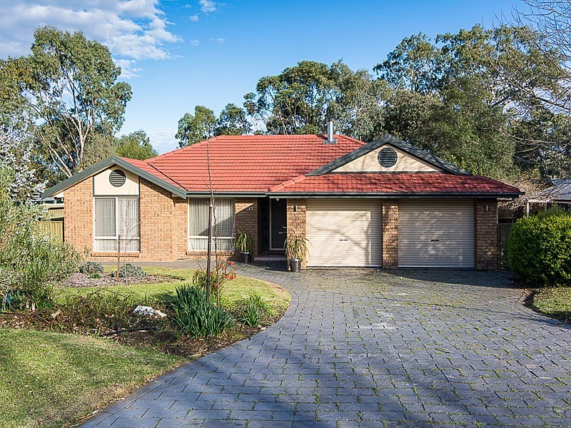 17 Edson Crescent, Littlehampton SA 5250