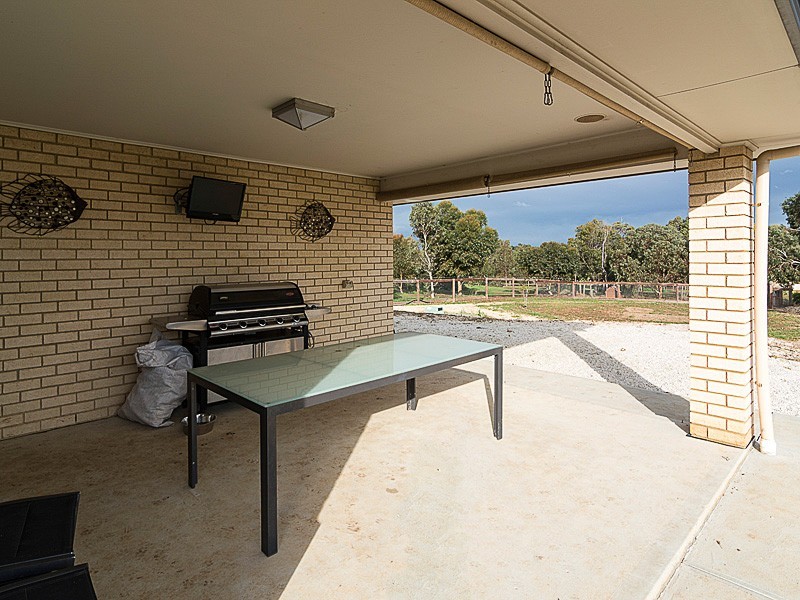 103 Cross Drive, Woodchester SA 5255