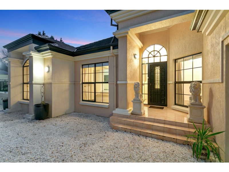 26 Duncan Crescent, Mount Barker SA 5251