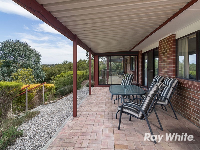 15 Devereux Street, Macclesfield SA 5153