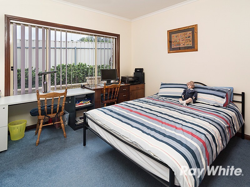 33 Waterford Avenue, Mount Barker SA 5251