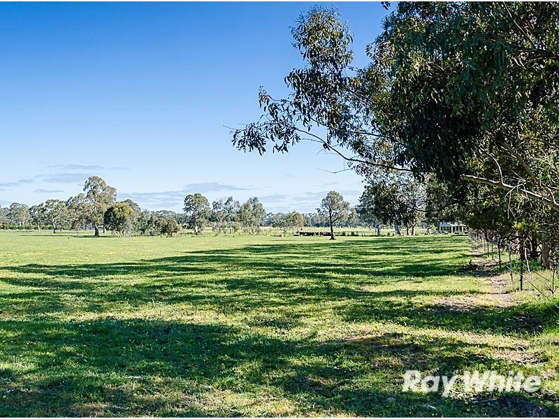 641 Battunga Road, Meadows SA 5201