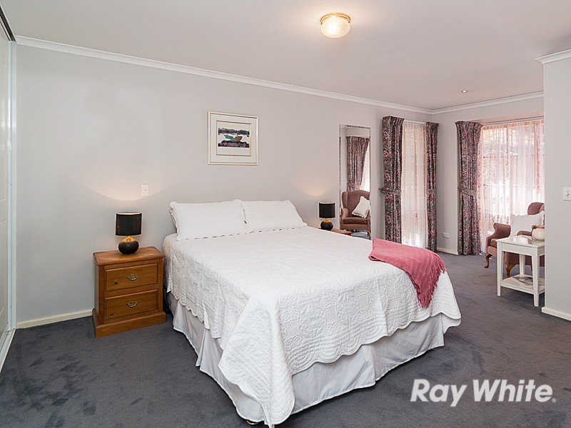 5 Hillview Road, Bridgewater SA 5155