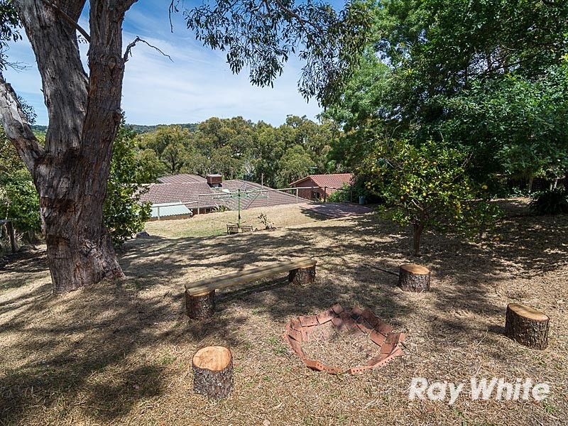 5 Hillview Road, Bridgewater SA 5155