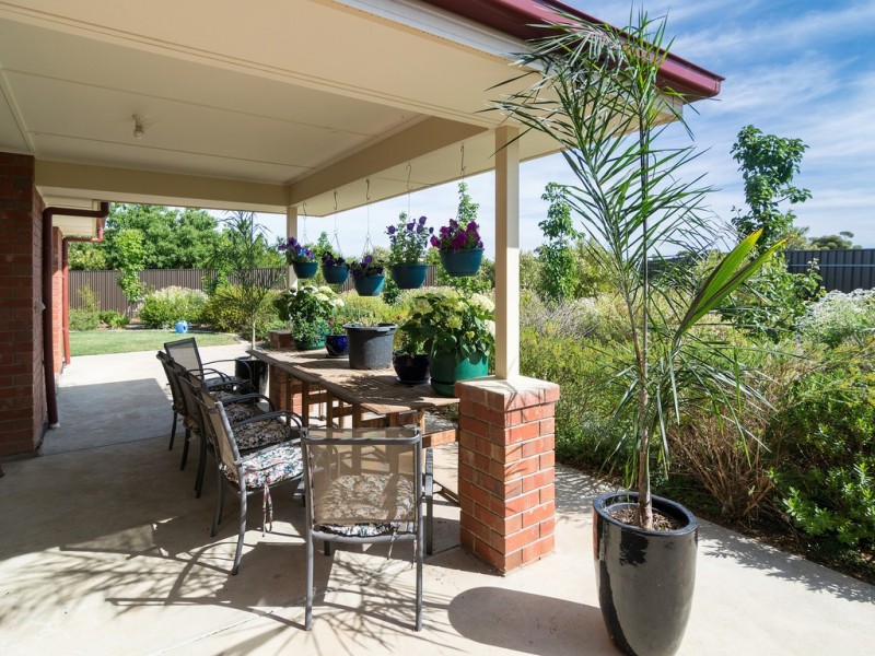 14 Field Drive, Strathalbyn SA 5255