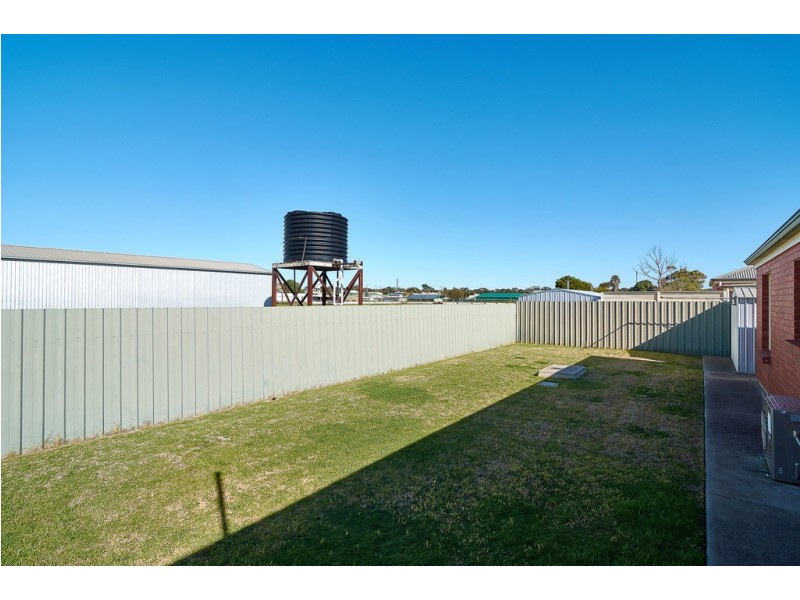 Unit 2/71 Strathmont Court, Strathalbyn SA 5255