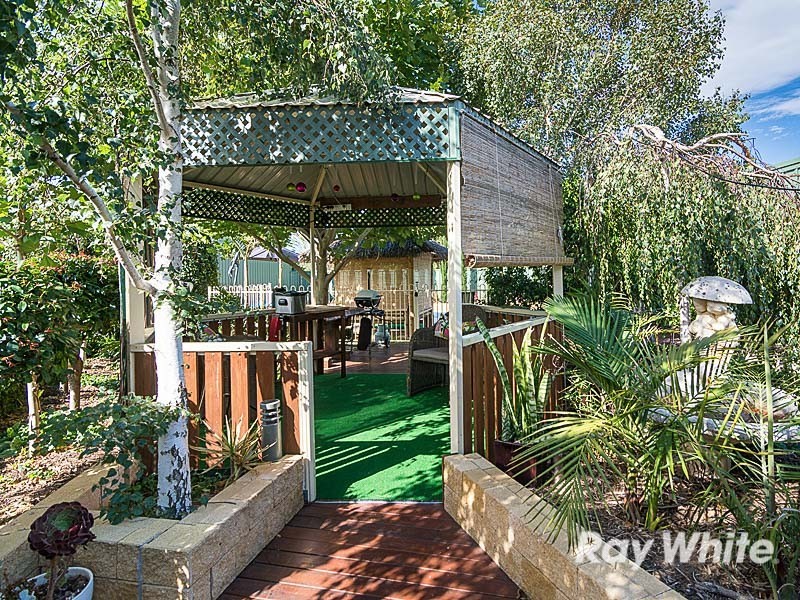 6 Montrose Avenue, Strathalbyn SA 5255