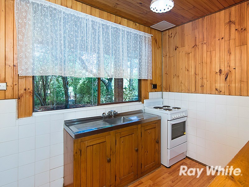 10 Railway Avenue, Bridgewater SA 5155