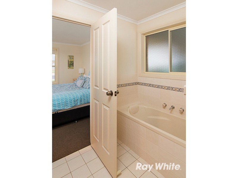 46 Strathmont Drive, Strathalbyn SA 5255