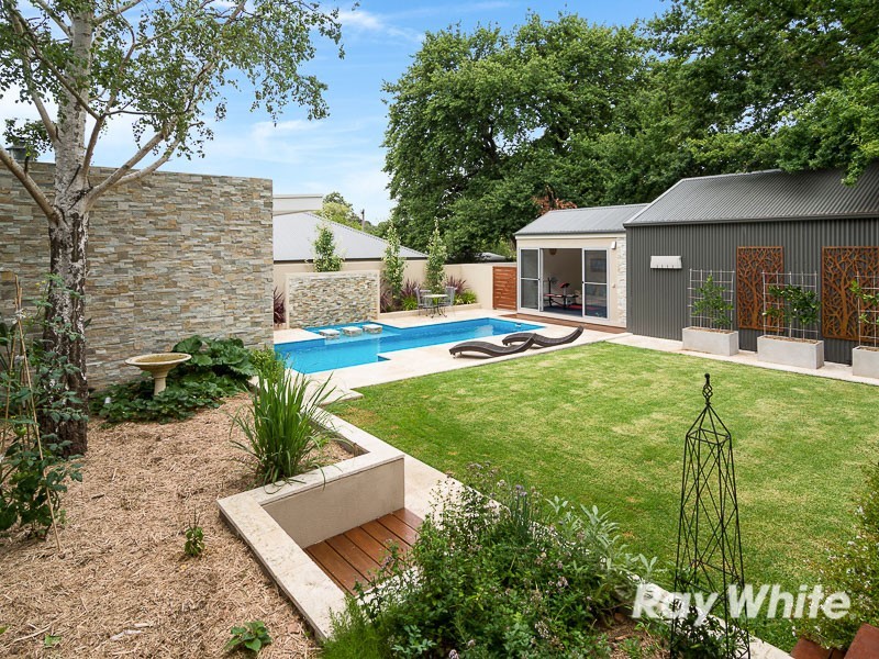 5 Hutchinson Street, Mount Barker SA 5251