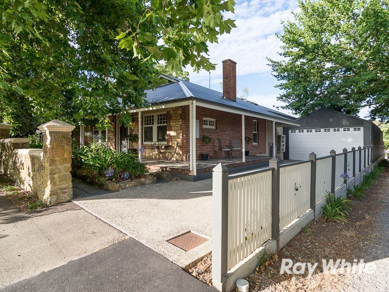 5 Hutchinson Street, Mount Barker SA 5251