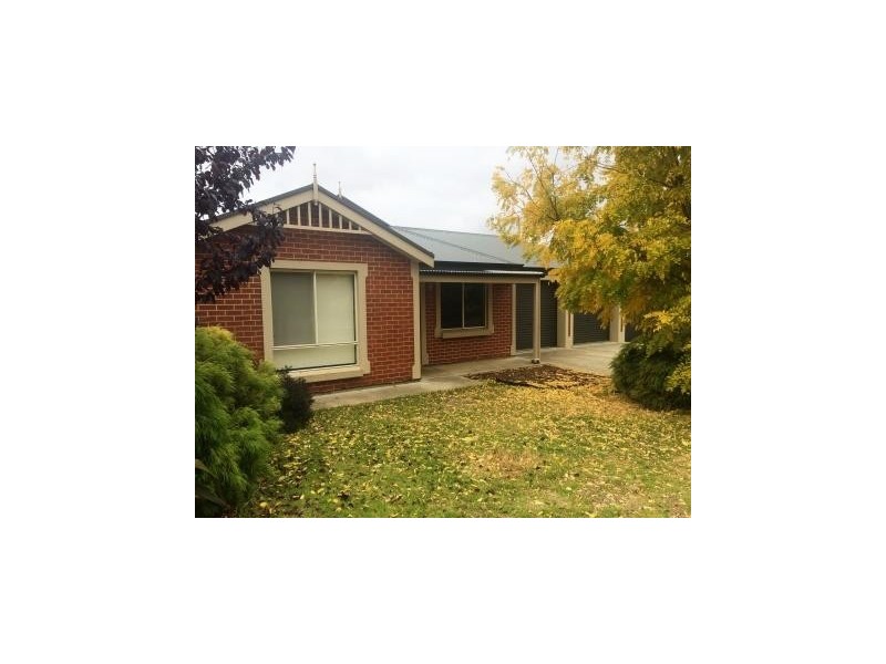 55 Princes Road, Mount Barker SA 5251