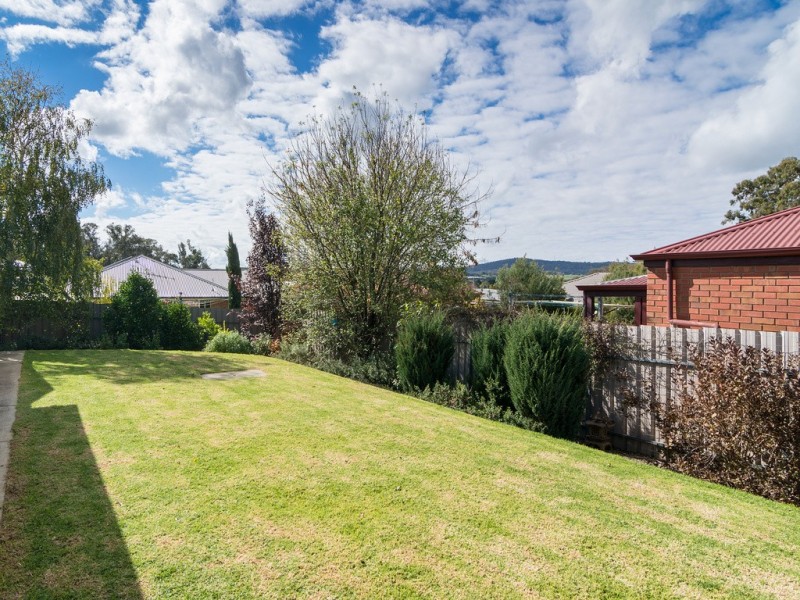 8 Parkview Drive, Mount Barker SA 5251