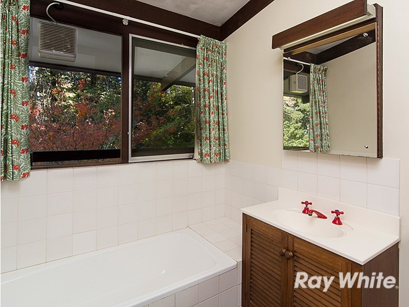 25 Birch Road, Stirling SA 5152