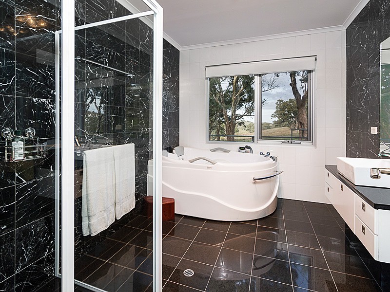 69 Petwood Road, Petwood SA 5254