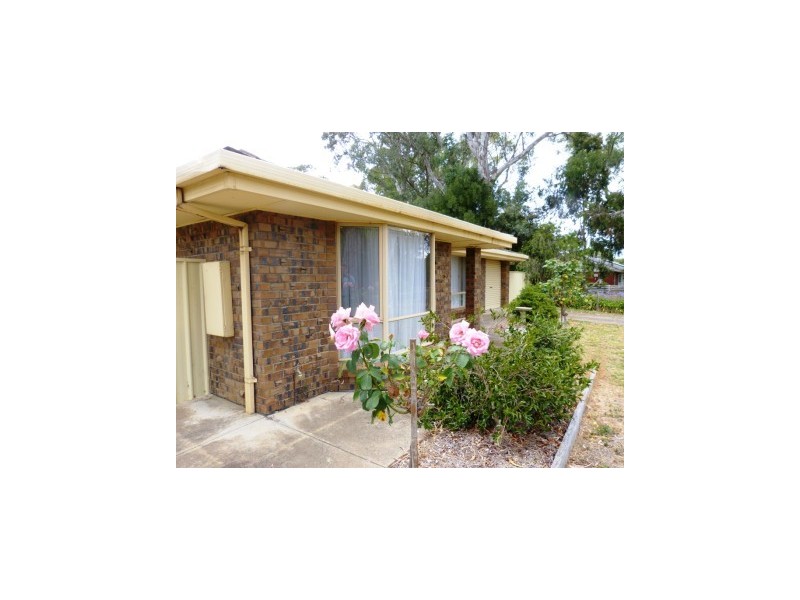 6 Bernhardt Crescent, Hahndorf SA 5245