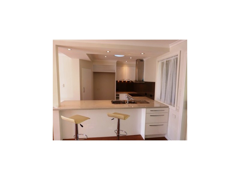 6 Bernhardt Crescent, Hahndorf SA 5245