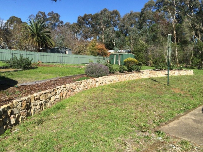 6 Bernhardt Crescent, Hahndorf SA 5245