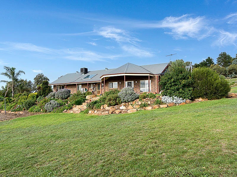 335 Archer Hill Road, Wistow SA 5251