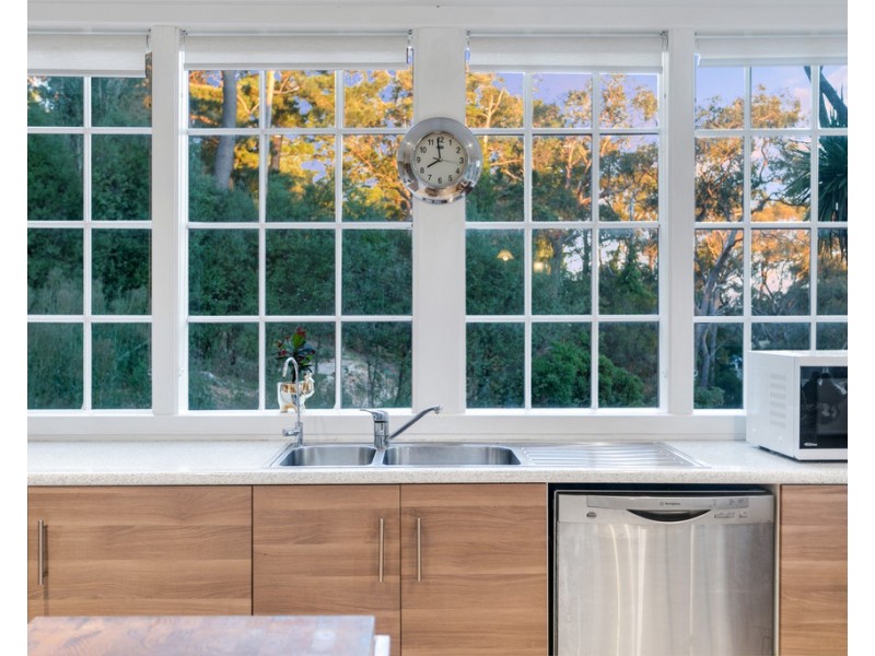 22 George Avenue, Crafers West SA 5152