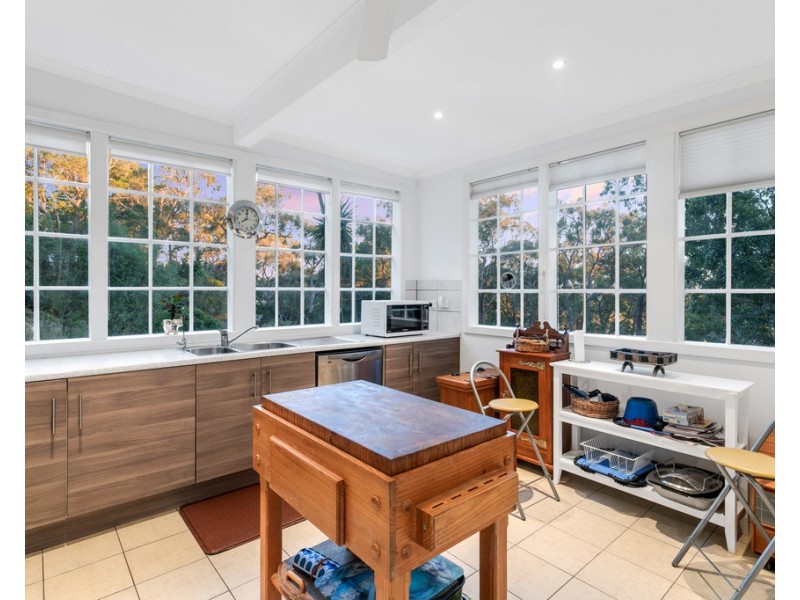 22 George Avenue, Crafers West SA 5152