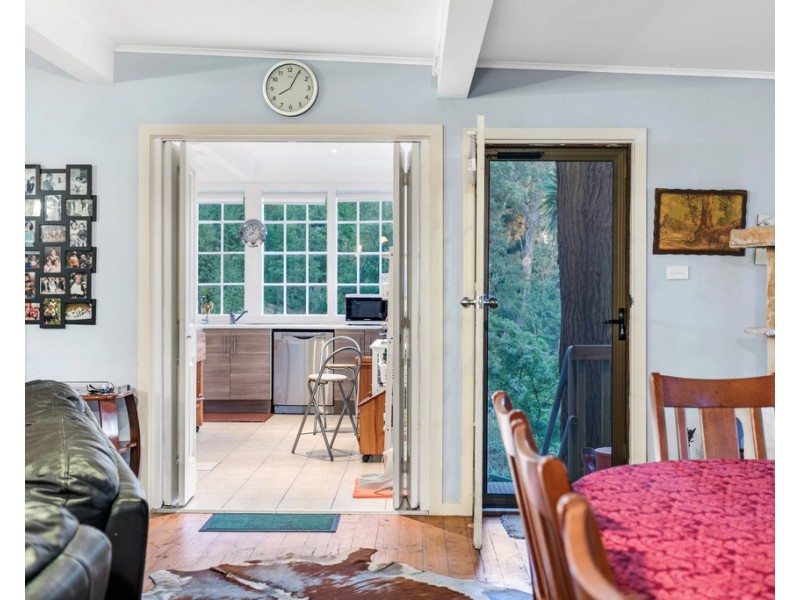 22 George Avenue, Crafers West SA 5152