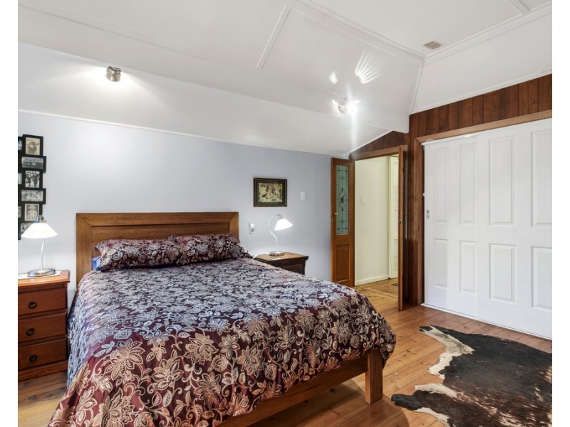 22 George Avenue, Crafers West SA 5152