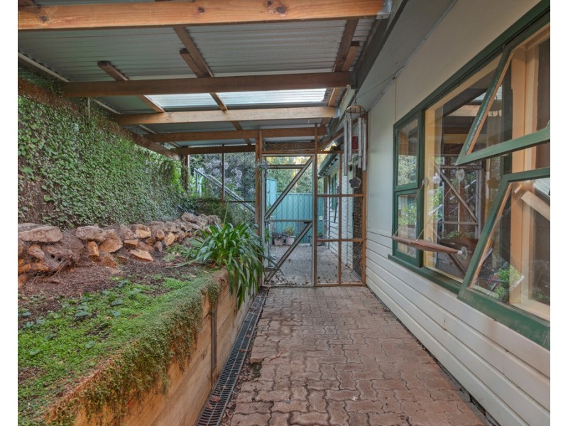 22 George Avenue, Crafers West SA 5152