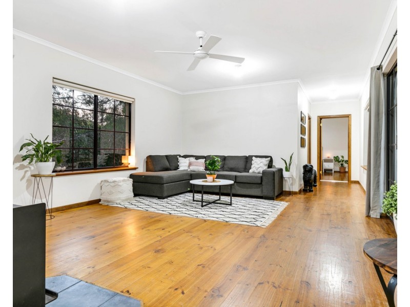 3 Daddow Road, Mount Barker SA 5251