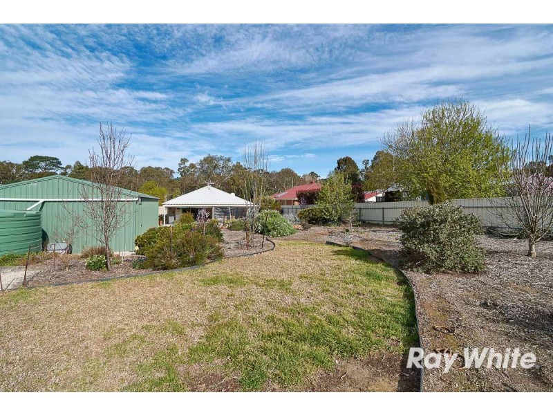 15 Hawthorn Street, Dawesley SA 5252