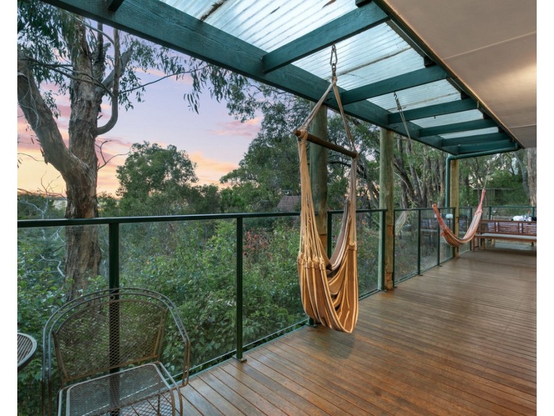 16 Elmstead Drive, Upper Sturt SA 5156