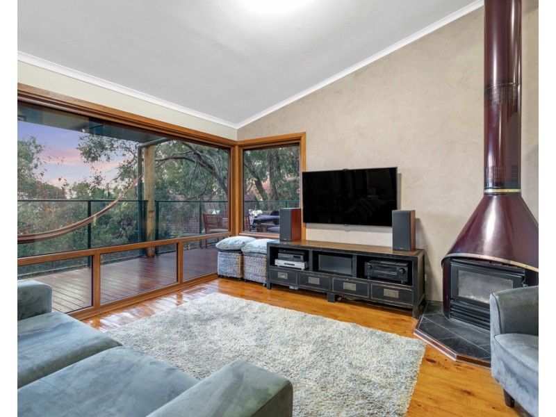 16 Elmstead Drive, Upper Sturt SA 5156