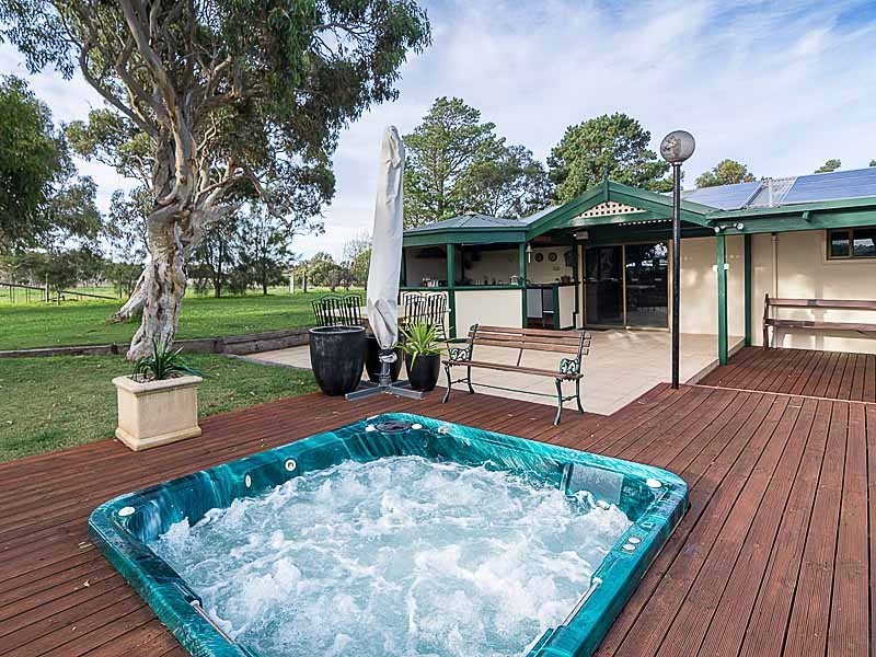 262 Scrubby Hill Road, Highland Valley SA 5255